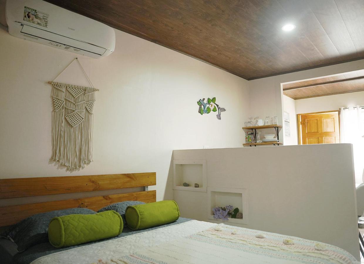 Apartamentos Y Studios Brisas Del Mar Santa Teresa Playa Santa Teresa  Kültér fotó