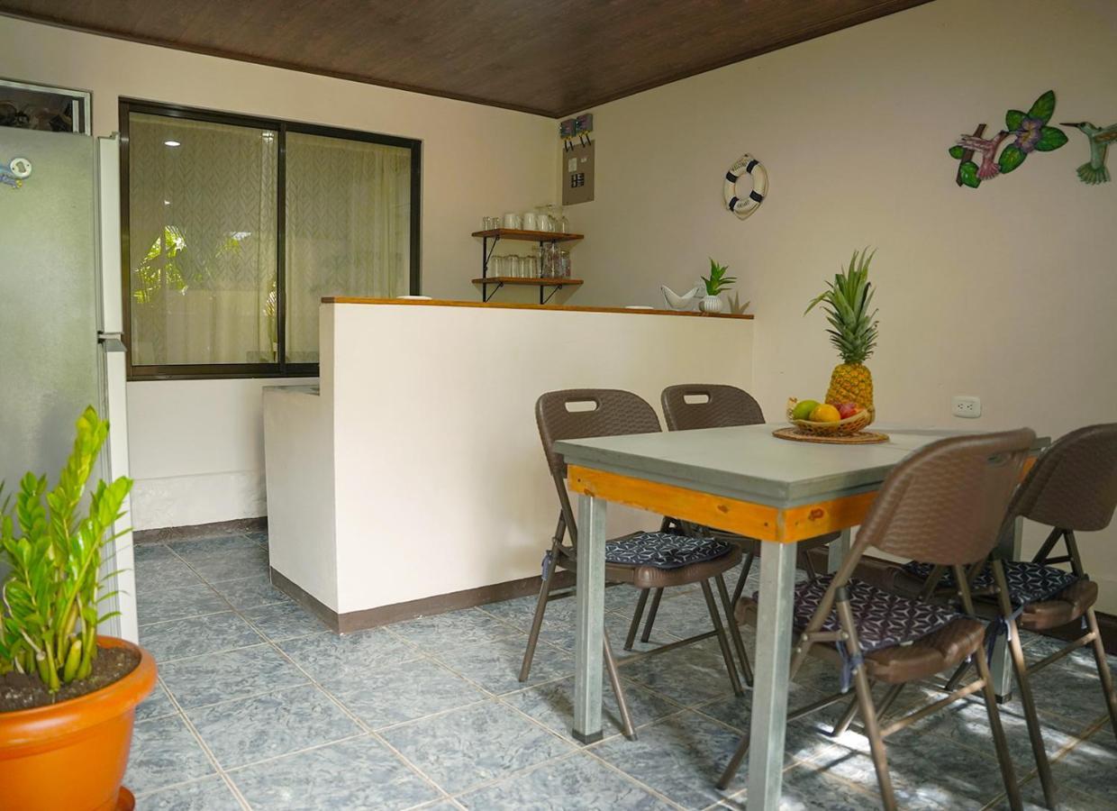 Apartamentos Y Studios Brisas Del Mar Santa Teresa Playa Santa Teresa  Kültér fotó